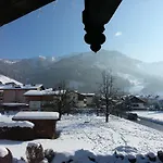 Lasch In Adler * Kaprun