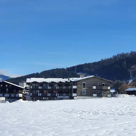 Lasch In Adler