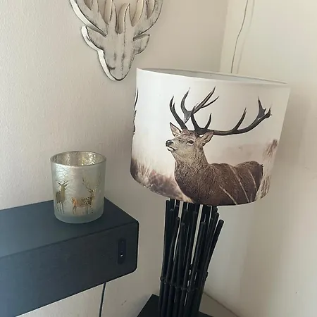 Lasch In Adler 카프룬