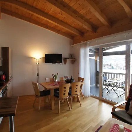 Lasch In Adler * קפרון